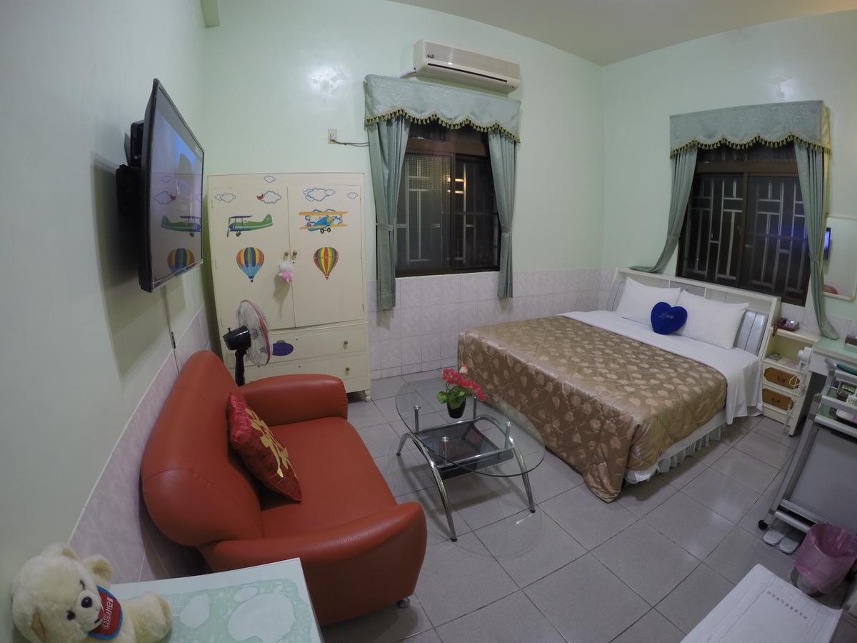 Reny Lake Warm Hostel Fanlu Exterior photo